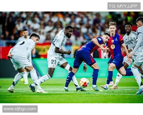 争议主裁法律国家德比！上一年无视卢宁门线悬案，助皇马3-2绝杀巴萨